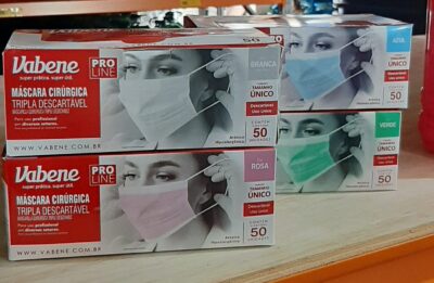 MASCARA DESCART TNT TRIPLA (BRANCA) CX